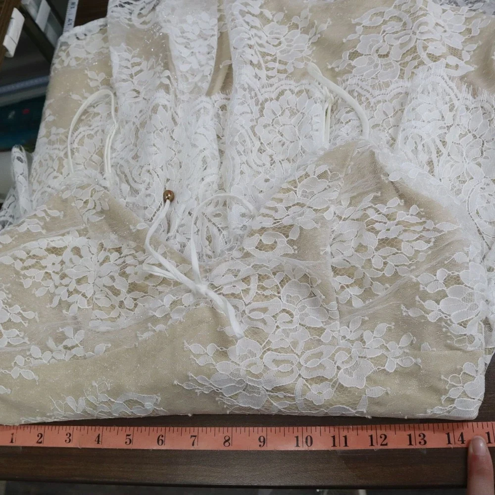 Klesis this dress